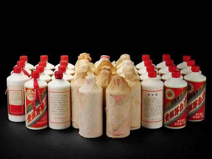 王五镇日照岚山回收酒价格哪里回收(附近上门回收茅台酒）?